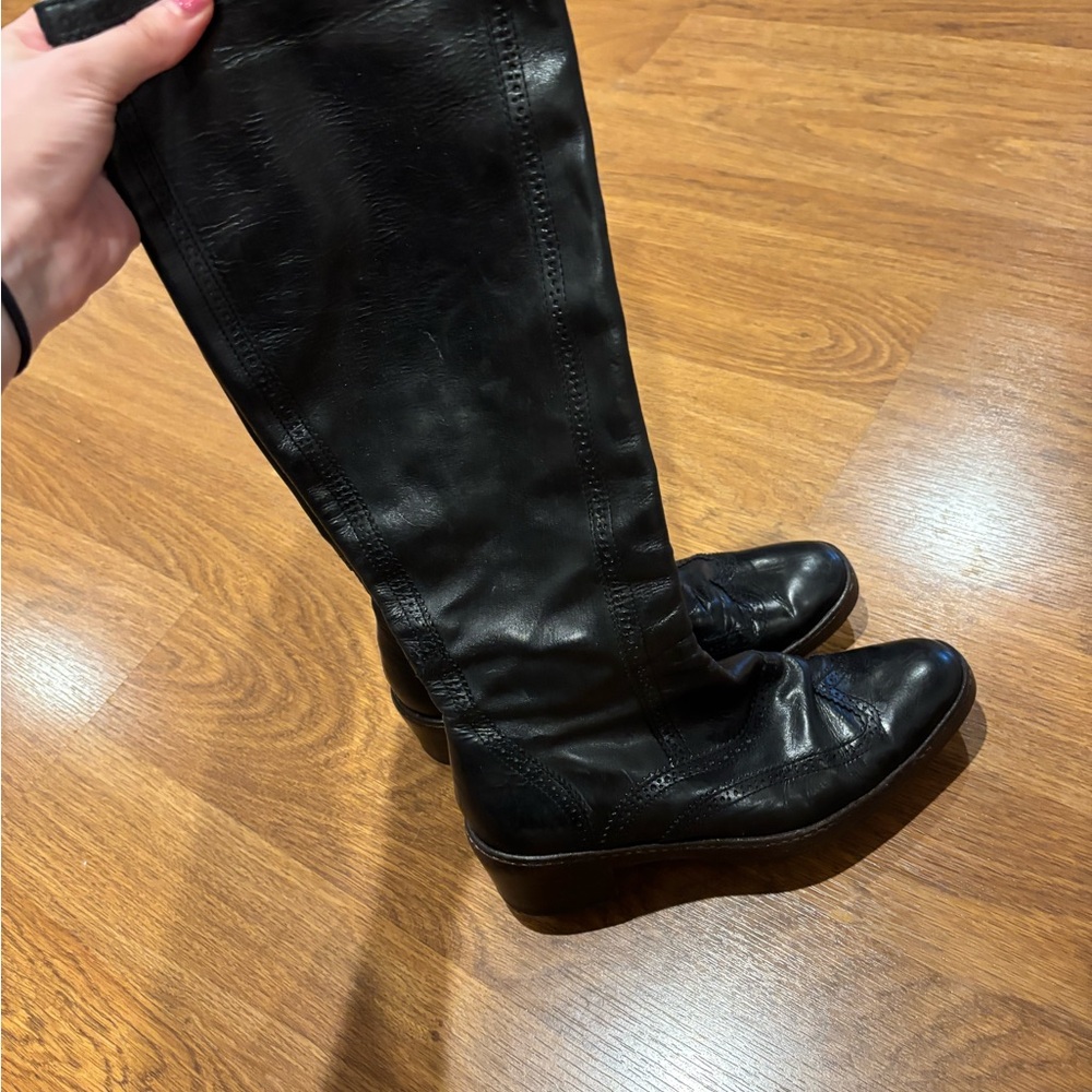 Vintage Vero Cuoio made in Italy Black Leather Boots with Brown Heel